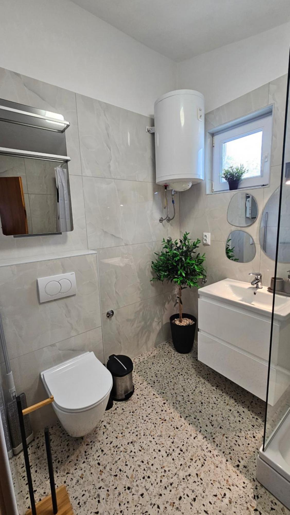 Studio Apartment Pegy Vir Ngoại thất bức ảnh